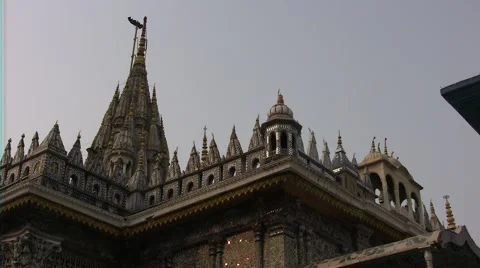 Summit of an Indian temple Video stock 52073840