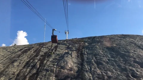 Summit Skyride up Stone Mountain - timelapse Stock-Footage 113751217
