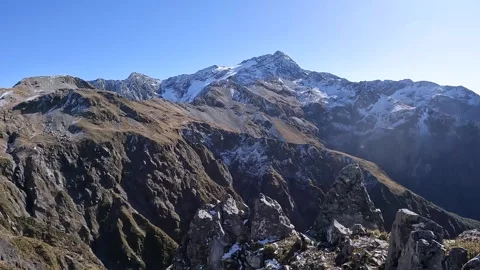 Summit View from Avalanche Peak in Arthur's Pass National Park, New Zealand.. Stock Footage 286767185