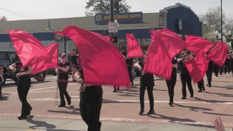 Sumner, WA, USA, April 4, 2026 - Sumner Daffodil Parade - Beer Garden, Food T 19 Stock-Footage 332677211