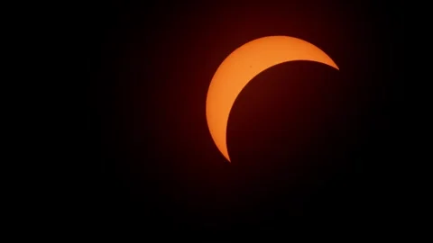 Sun and its total eclipse in Canada March 2024 Vídeo Stock 275751036