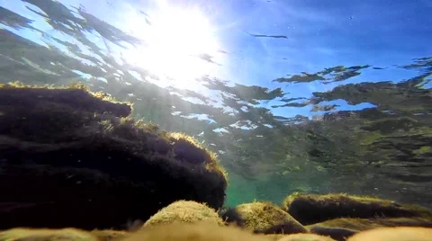 Sun beneath the sea surface Stockbeeldmateriaal 41845508