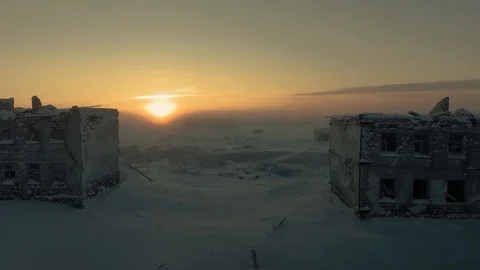 The sun between two rubies Video stock 126979131