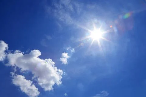 Sun on blue sky with cloud Stock-Fotos