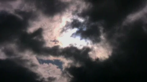 Sun Bursting Through Clouds 1 動画素材 555664