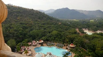 Sun City Amazing View 스톡 동영상 85743972
