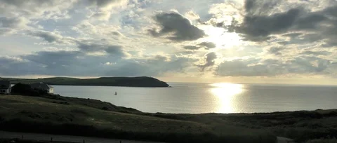 Sun on coastline 库存影片 91375841