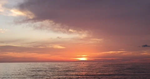 Sun comes up on this side of earth across Atlantic ocean 스톡 동영상 242355302