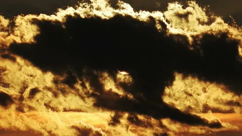 Sun covered by clouds Stock Footage 167351462