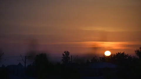 The sun at dawn Stockbeeldmateriaal 62405456