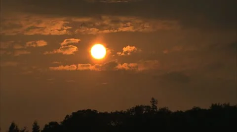 SUN DOWN Stock-Footage 10607607