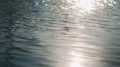 Sun glare on the water. Reflection of the sun on the water Stock Footage