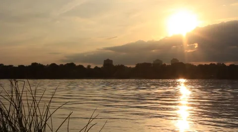 Sun glints Stock Footage 899605