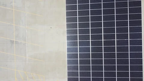 Sun glints on solar panels Stock Footage 158894624