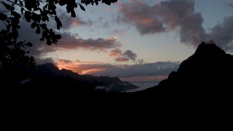 Sun goes down at Belvedere Lookout Stock Footage