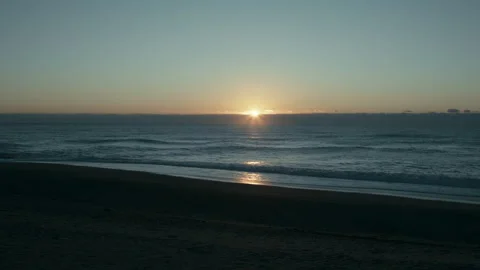 Sun on the horizon over the ocean Stock Footage 175811948