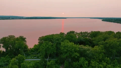 Sun Hovers - Syracuse, NY Stock Footage 336477867