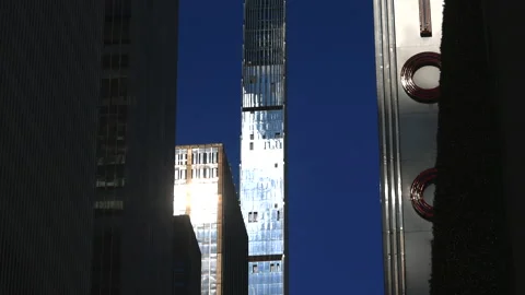 The sun illuminates the newly built luxury high-rise residential buildings NYC. Stock Footage 170092764