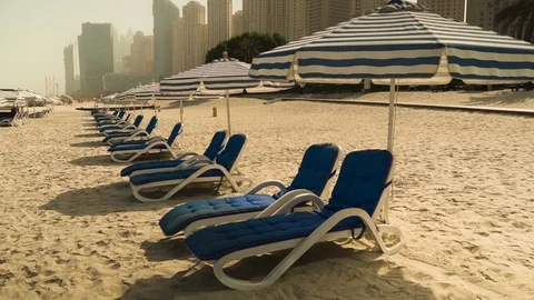 Sun loungers on the beach 스톡 동영상 109532103
