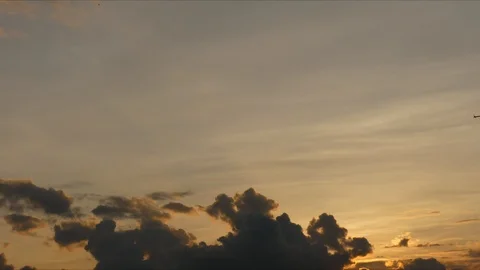 The sun movement is falling behind the sky, time lapse video, 스톡 동영상 95684414