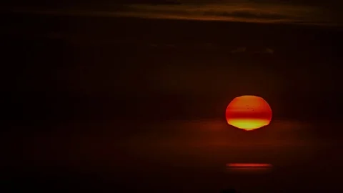 Sun movement. Sunset on the sea 스톡 동영상 83766487