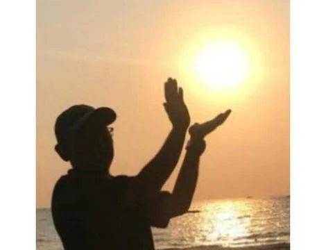 Sun in to my hand Foto stock