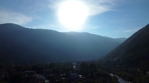 Sun over a river in italy Vidéo 237162690