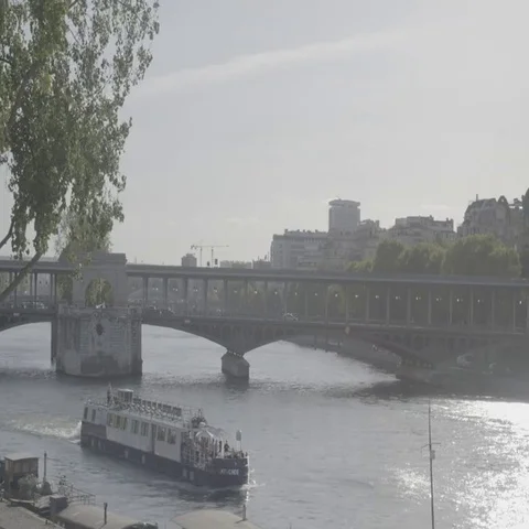 The Sun over River Seine / Paris, France - 4K Stock Footage 69727778