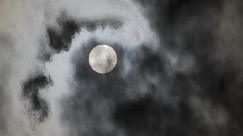 Sun with passing clouds and sunspots, Time Lapse Stock Footage 325515778