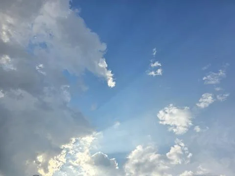 Sun Rays Breaking Through Dramatic Cloudscape 스톡 사진