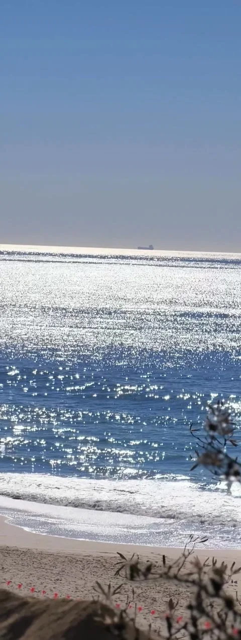 Sun rays shining bright on blue sea breeze Stock Footage 344285367
