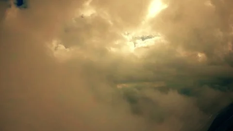 Sun rays through the clouds Video stock 91958588