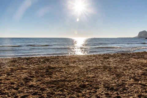 The sun is reflected in the sea. Foto stock