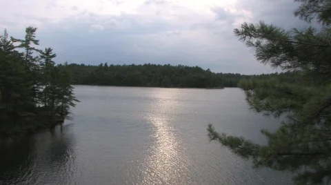 Sun Reflections on the Surface of Go Home Lake Video stock 617365