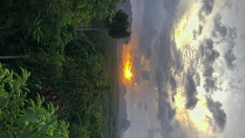 The sun rises at dawn at the Din Daeng Doi viewpoint. Stock Footage 250933019
