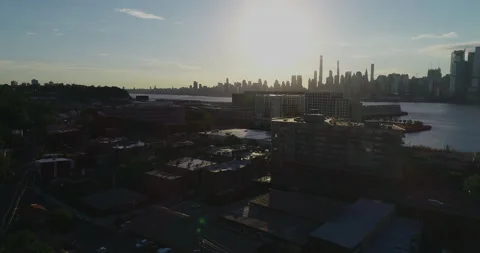 Sun rising over Manhattan Stock Footage 155728042