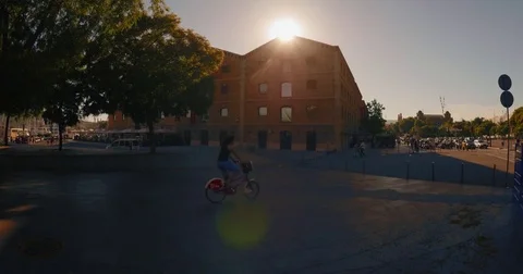 Sun set  in Barcelona Stock-Footage 77128710