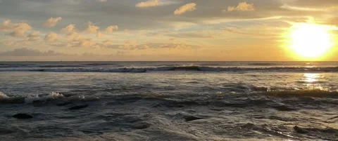 Sun set at the largest sea beach in the world 스톡 동영상 194535896