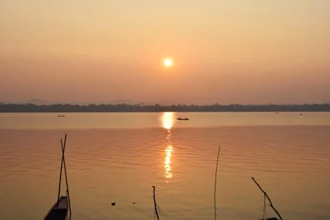 The sun set in the Mekong river Foto stock