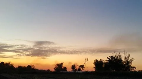 Before the sun sets, the sky and clouds beautiful. Stock Photos