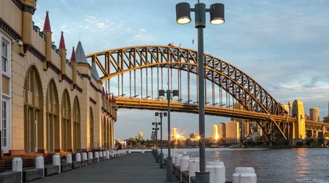 Sun sets on Sydney Harbour Bridge and the City Video stock 43793427