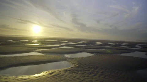 Sun sets on tide pools Video stock 59866184