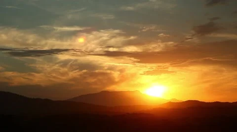 Sun setting behing mountain, Beautiful Sunset Time Lapse - Timelapse Stock Footage 40290910