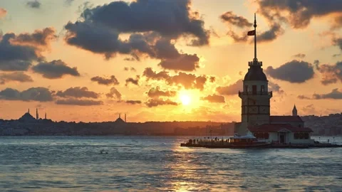Sun setting down behind Maiden Tower in time lapse, Bosphorus, Istanbul Stock Footage 141470840