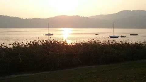 Sun setting on lake Como, Italy. Stock Footage 87720443
