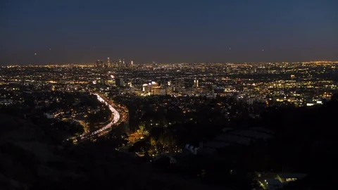 Sun setting on Los Angeles Skyline 動画素材 92044975