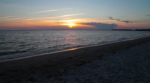 Sun Setting Over the Atlantic Ocean Off of Falmouth MA 스톡 동영상 59712114