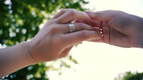 Sun through fingers Video stock 196188969