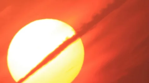 Sun through sky Stock Footage 81453913