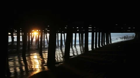 Sun Under the Pier 스톡 동영상 5297119